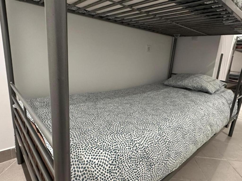 Golebia Hostel Познань Екстер'єр фото